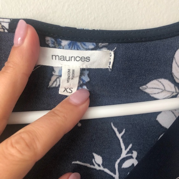 Maurice’s Navy Blue Floral Romper - Picture 3 of 4